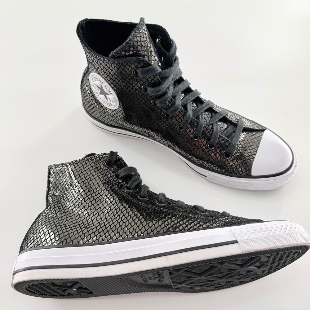 Converse Chuck Taylor High Tops Metallic Black Scale Indie Sleaze Grunge 10
